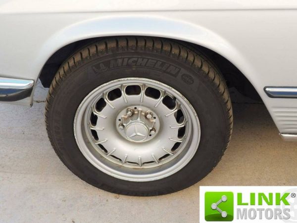 Mercedes-Benz 280 SL 1980 121725