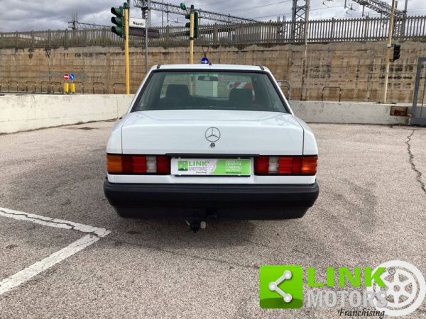 Mercedes-Benz 190 E 1.8 1992 121764