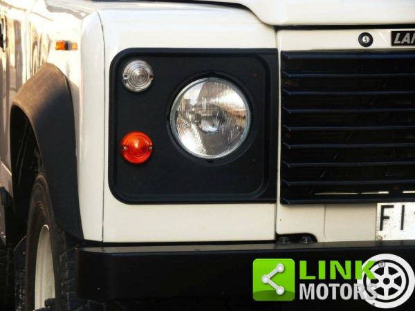 Land Rover 110 1986 121785