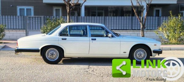 Jaguar XJ 12 1985 121798