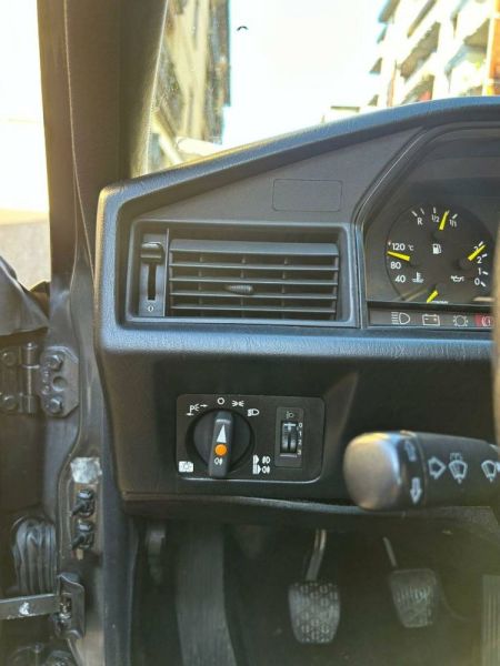 Mercedes-Benz 190 E 2.3-16 1986 122875