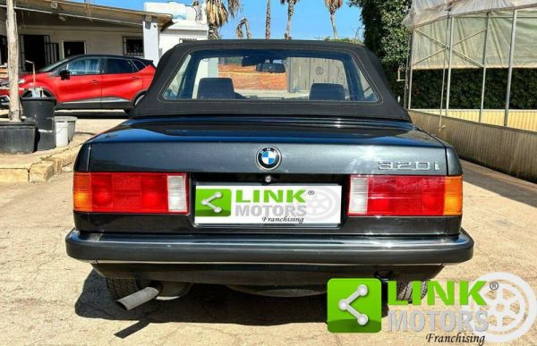 BMW 320i 1987 122939