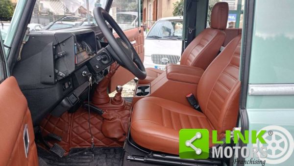 Land Rover Defender 90 1998