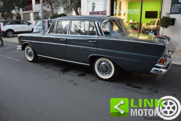 Mercedes-Benz 220 b 1960 123773