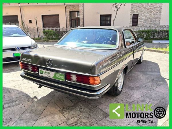 Mercedes-Benz 230 CE 1984 123788
