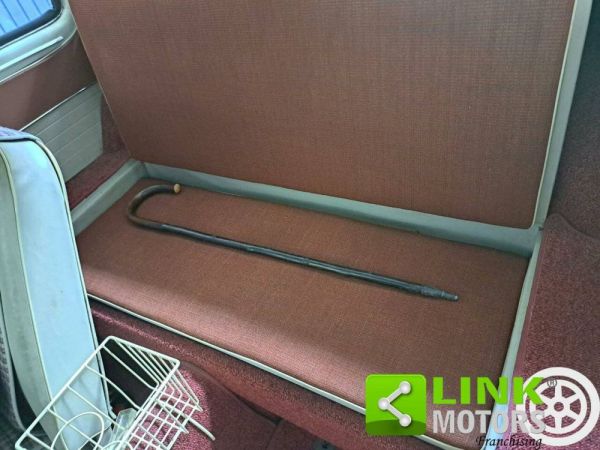 Volkswagen Karmann Ghia 1200 1960 123840