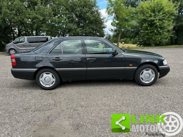 Mercedes-Benz C 180 1994 123849