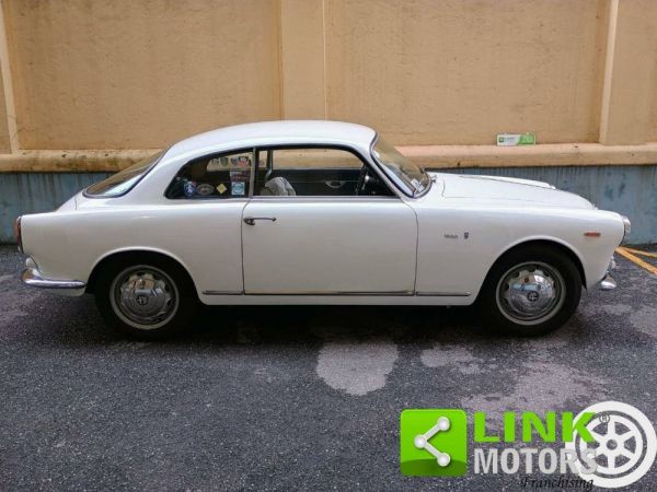 Alfa Romeo Giulia 1600 Sprint 1963 123875