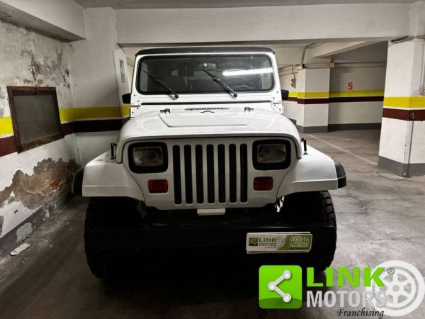 Jeep Wrangler 2.5L 1992 123928