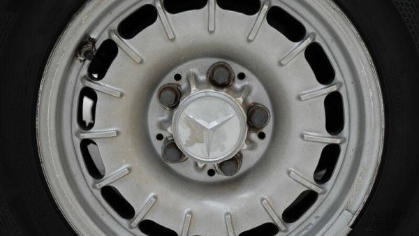 Mercedes-Benz 500 SLC 1981 108214