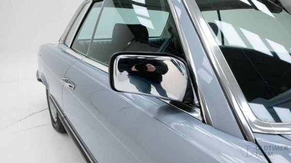 Mercedes-Benz 500 SLC 1981 108217