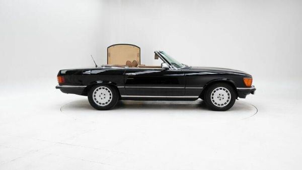 Mercedes-Benz 380 SL 1985 116346