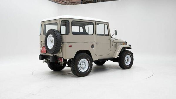Toyota Land Cruiser FJ 40 1972