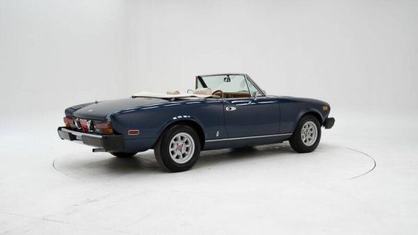 Fiat 124 Spider CS2 1979