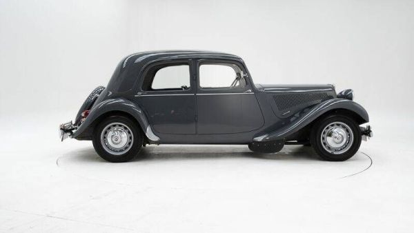 Citroën Traction Avant 11 BL 1950 120843