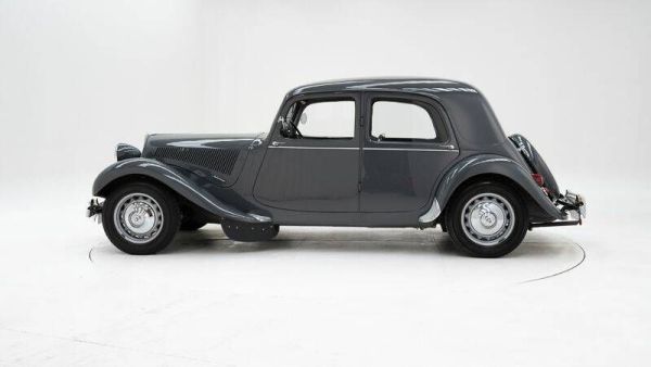 Citroën Traction Avant 11 BL 1950 120845