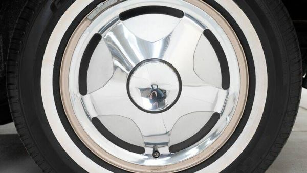 Studebaker Avanti 1963 121007