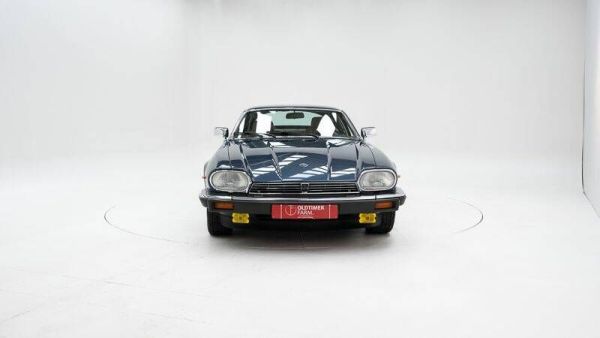 Jaguar XJRS 6.0 1990 121011