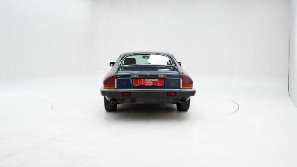 Jaguar XJRS 6.0 1990 121013
