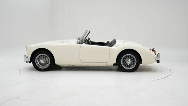 MG MGA 1600 1962 121417