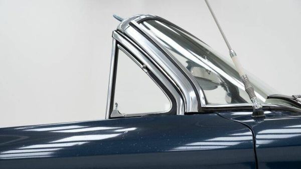 Chevrolet Corvair Monza Convertible 1964 122674