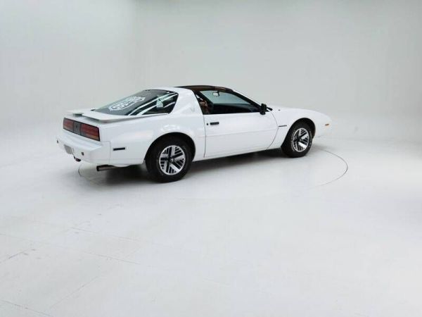 Pontiac Firebird TransAm 1990