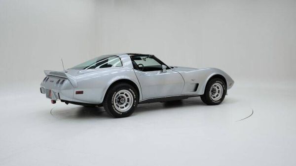 Chevrolet Corvette Sting Ray 1977