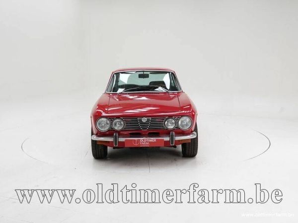 Alfa Romeo 2000 GT Veloce 1976 131105