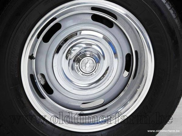 Chevrolet Corvette Sting Ray 1966 131571