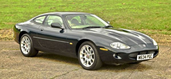 Jaguar XKR 2000 43051