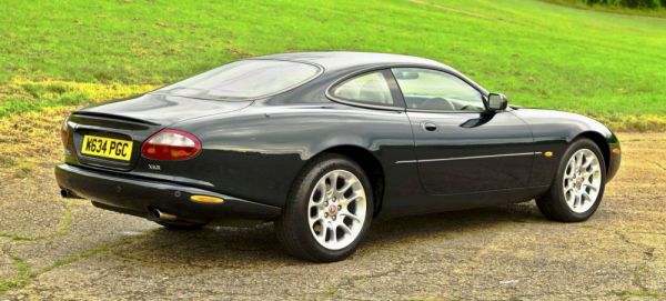 Jaguar XKR 2000 43055