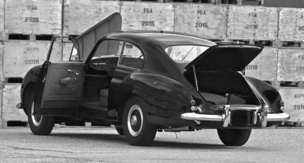 Bentley R-Type Continental 1952 43250