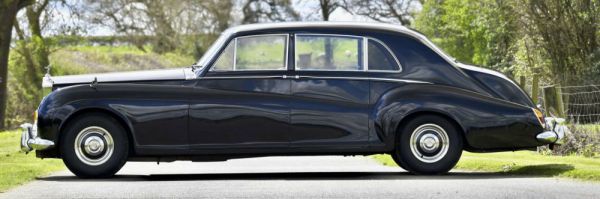 Rolls-Royce Phantom V James Young 1964 43317