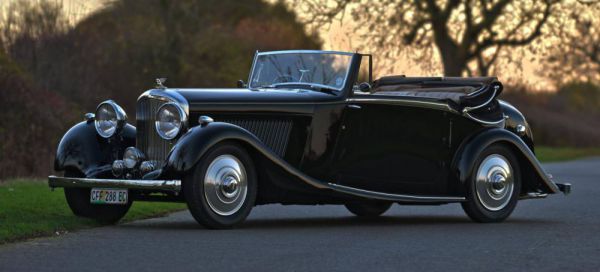 Bentley 4 1/4 Litre 1900 43677