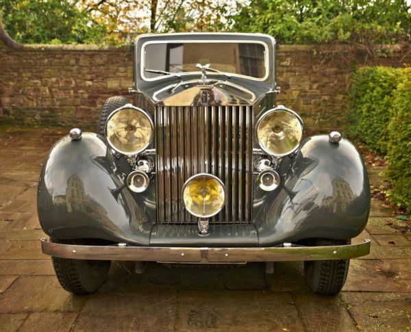 Rolls-Royce Phantom III 1900 43692