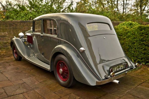 Rolls-Royce Phantom III 1900 43701
