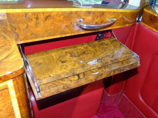 Rolls-Royce Phantom VI 1900 43854