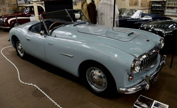 Nash Nash-Healey 1954