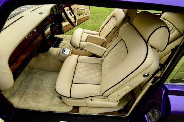Rolls-Royce Corniche I 1981 44110