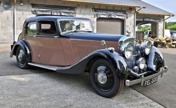 Bentley 4 1/4 Litre 1939 44136