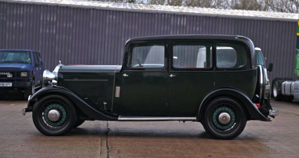 Wolseley Sixteen 1934 44715