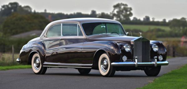 Rolls-Royce Phantom V 1900 45063