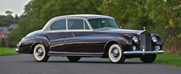 Rolls-Royce Phantom V 1900 45066