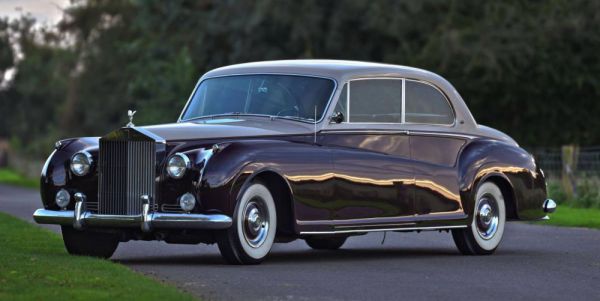 Rolls-Royce Phantom V 1900 45067