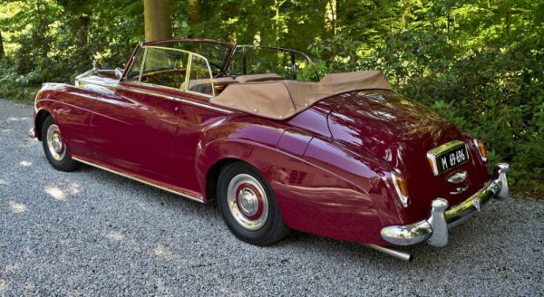 Rolls-Royce Silver Cloud I Mulliner 1900 45082