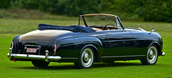 Rolls-Royce Silver Cloud I Mulliner 1957 45581