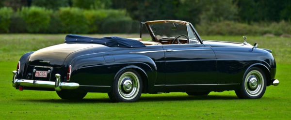 Rolls-Royce Silver Cloud I Mulliner 1957 45582