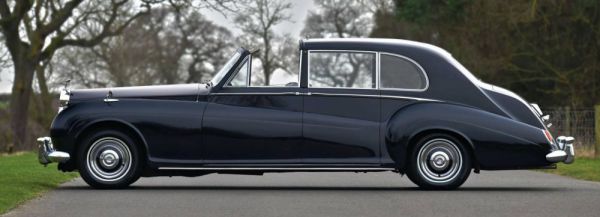 Rolls-Royce Phantom V 1961 45670