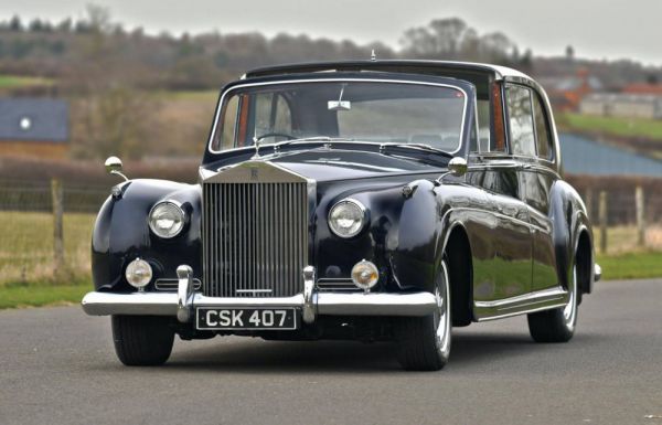 Rolls-Royce Phantom V 1961 45672