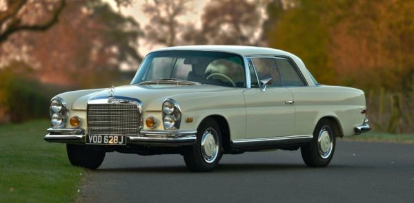 Mercedes-Benz 280 SE 1971 121173